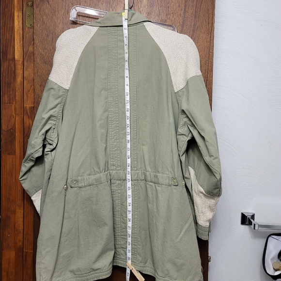 *VTG*.  Othello Pelle woman's jacket.  Size XL.  (824) - Picture 6 of 9